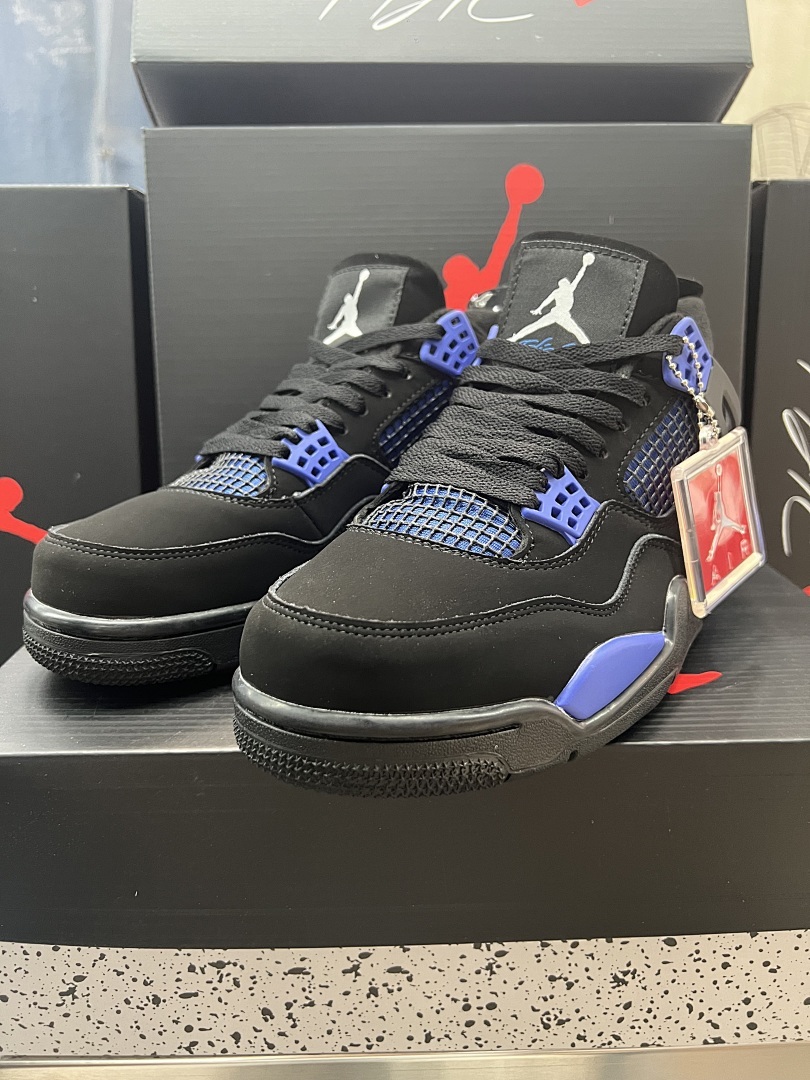 Air Jordan 4 'Royal Blue'