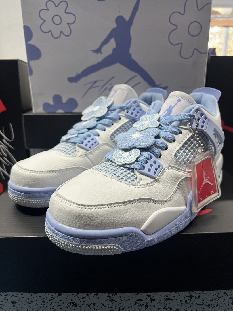Air Jordan 4 'Floral Azul'